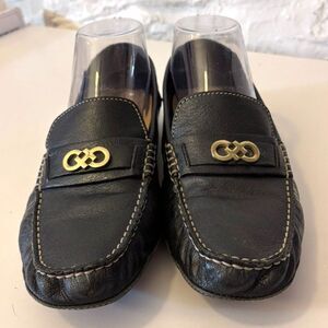 Cole Haan Shelby Navy Leather Driving Loafers Gold Logo Moccasins Coastal Preppy